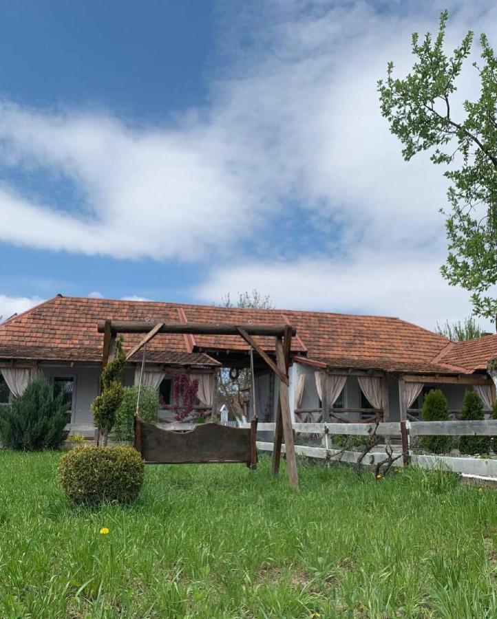 Villa Lukash Yanoshi Luaran gambar