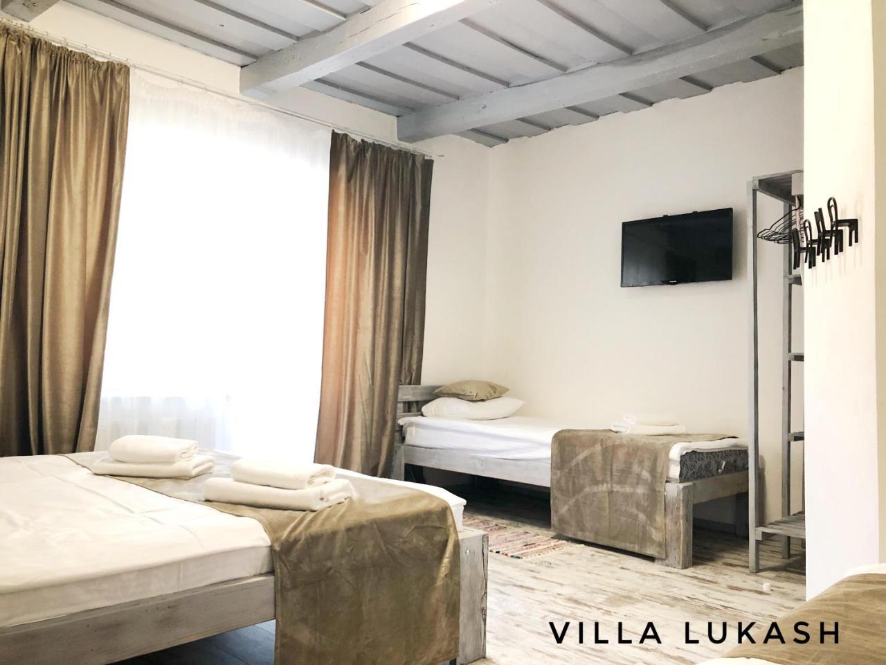 Villa Lukash Yanoshi Luaran gambar